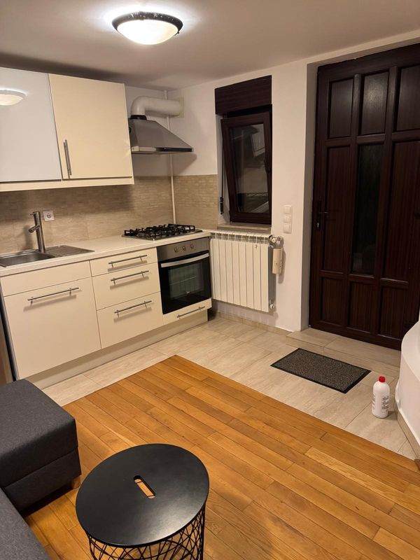 rentnbuy - Apartament de închiriat cu 2 camere Sector 1, București preț 670 €